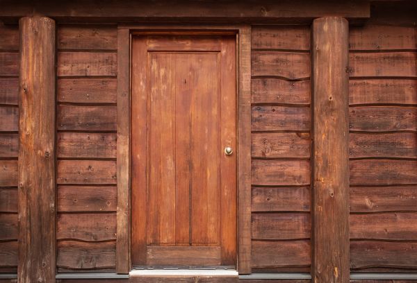 Log Cabin Siding Installation in San Jose