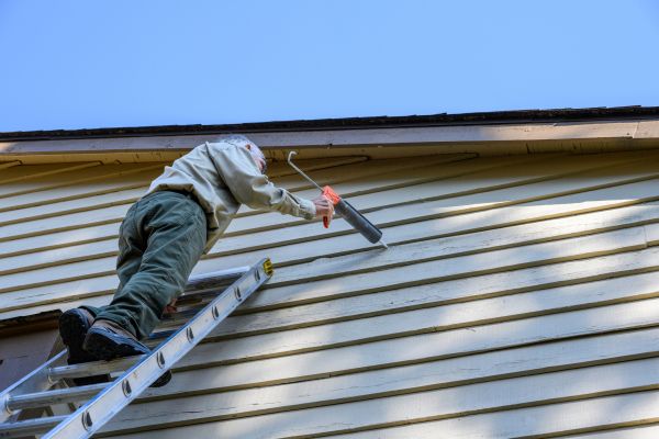 Cost of Vinyl Siding Caulk Repair in San Jose
