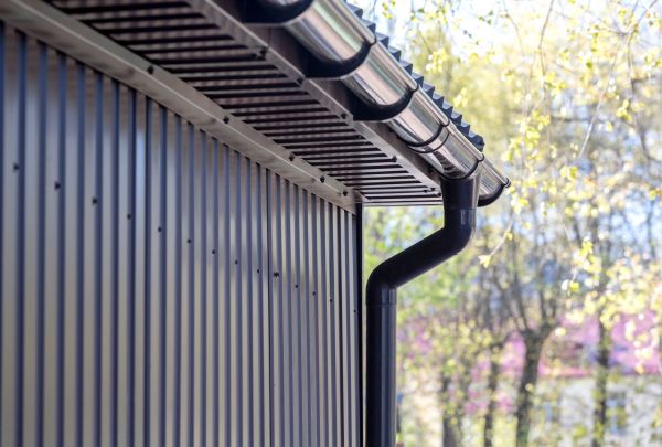 Sheet Metal Siding Repair in San Jose