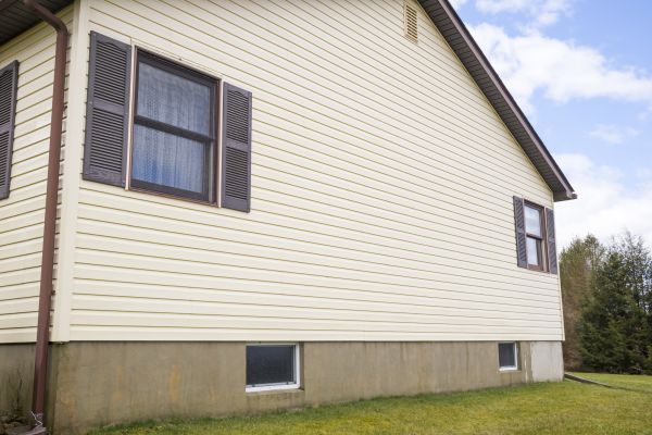 Dutch Lap Siding Repair in San Jose