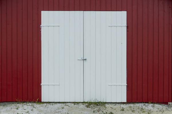 Pole Barn Siding Installation in San Jose