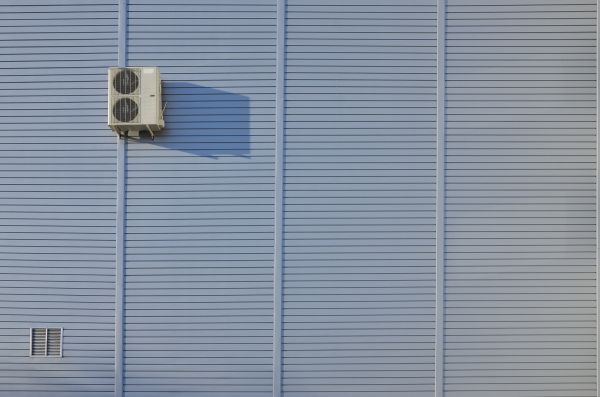 Flat Metal Siding Installation in San Jose