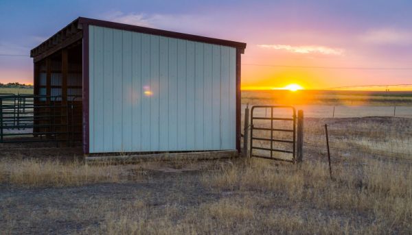 Pole Building Siding Service in San Jose